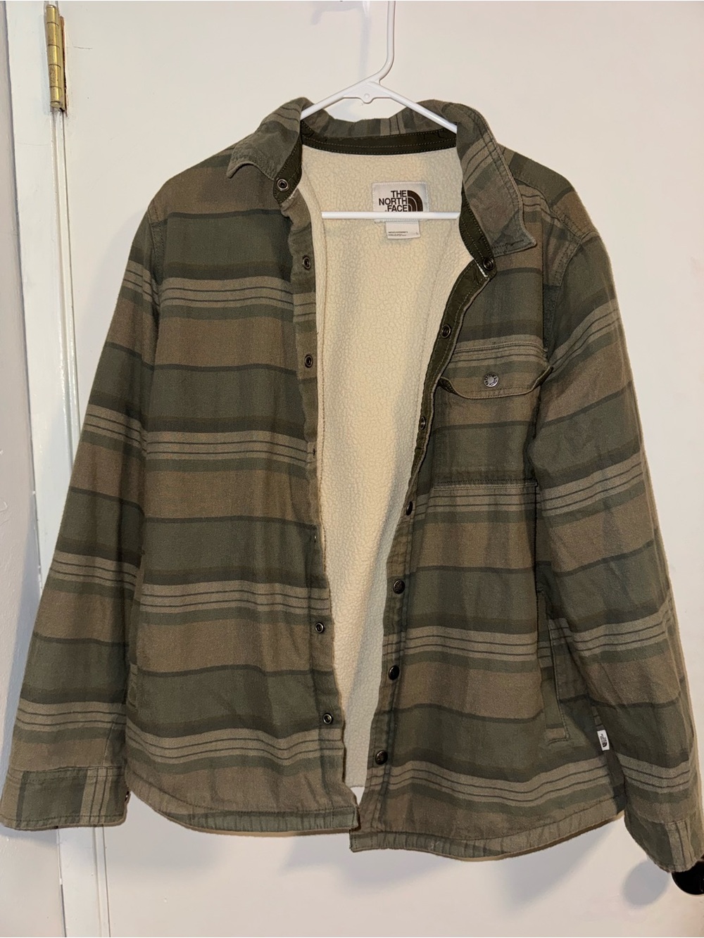 The North Face Men's Olive & Tan Plaid Sherpa-Lined Shirt Jacket